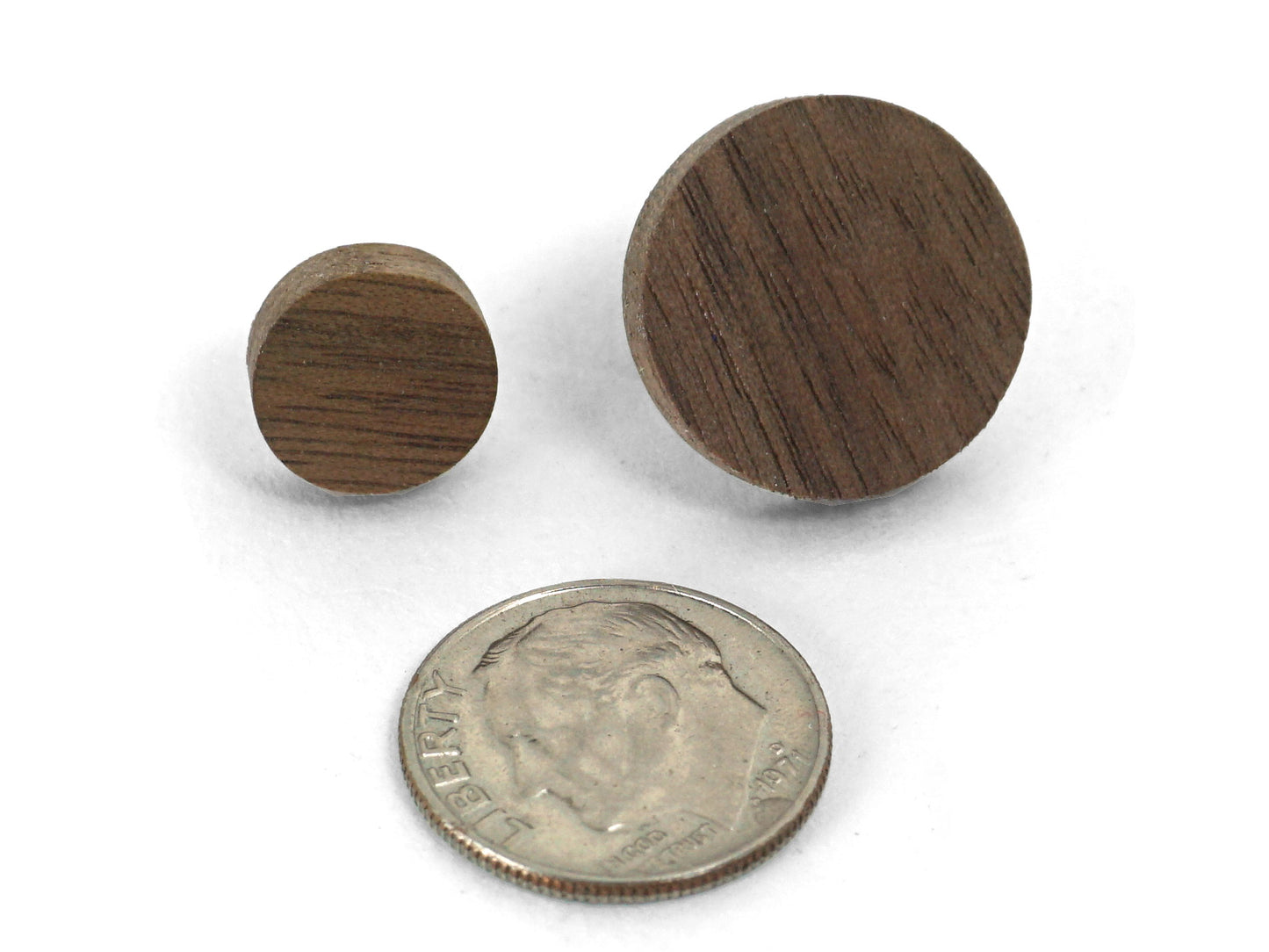 Curioganic stud earrings, small and medium sizes